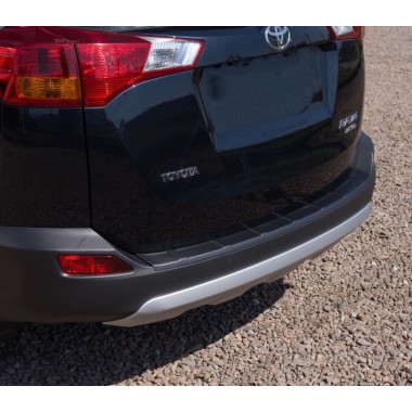 Накладка на задний бампер Toyota Rav4 (2013-2015) бренд – RGM главное фото
